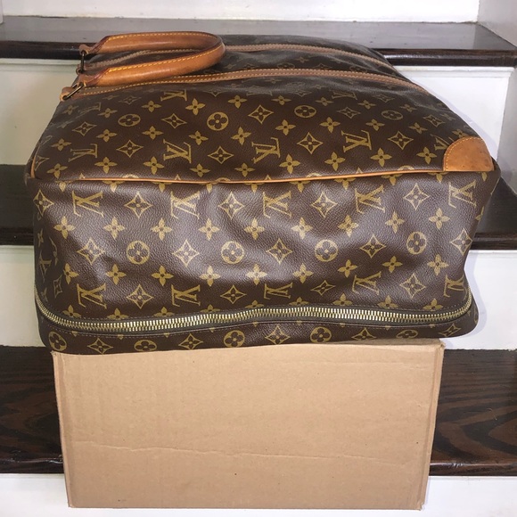 LOUIS VUITTON LV Sirius 55 Monogram Travel Weekend Bag Suitcase with Lock & Key - Picture 7 of 17